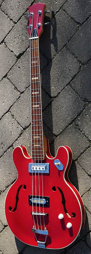 Japan Semiacoustic Bass